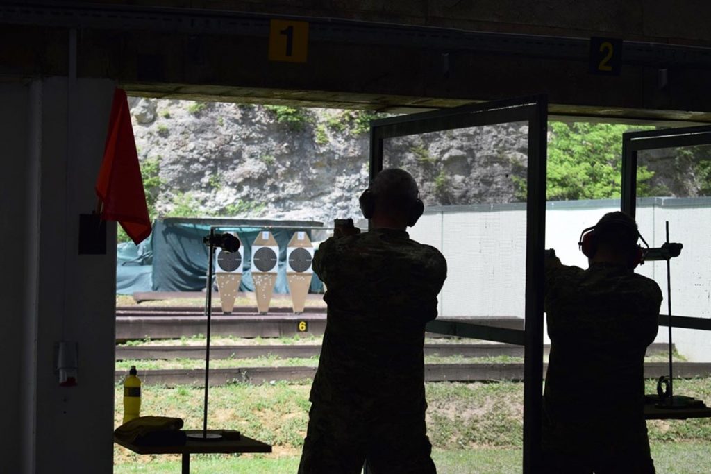 Slika https://www.morh.hr/wp-content/uploads/2019/06/24_phvojske_streljastvo_14062019_v-1024x683.jpg