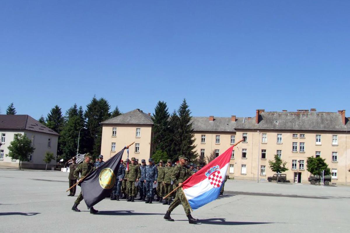 Slika https://www.morh.hr/wp-content/uploads/2019/06/napredna_docasnicka_izobrazba_14062019_v.jpg