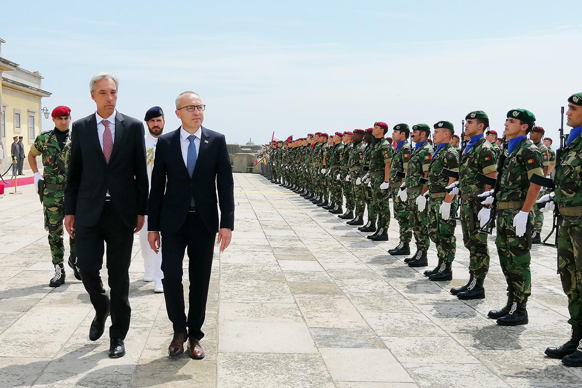 Slika https://www.morh.hr/wp-content/uploads/2019/07/ministar_krsticevic_portugal_10072019_v.jpg