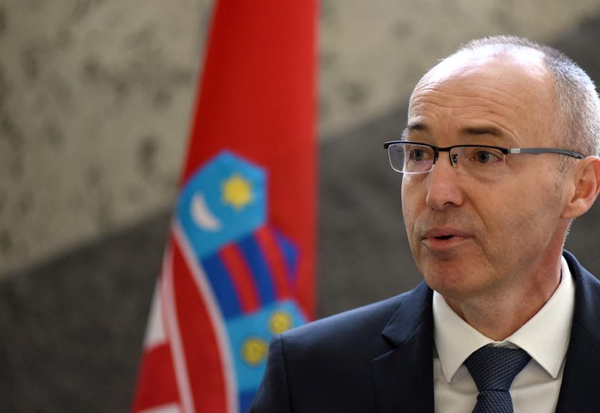 Čestitka ministra Krstičevića