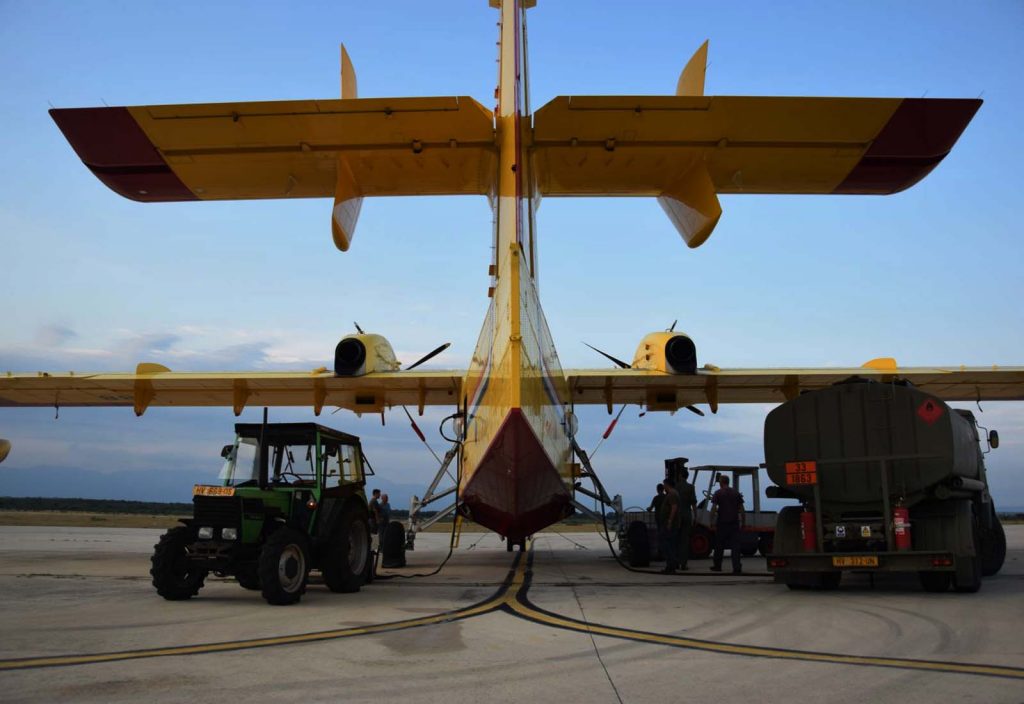 Slika https://www.morh.hr/wp-content/uploads/2019/07/pozar_sibenik_hrvatska_vojska_27072019_12-1024x704.jpg