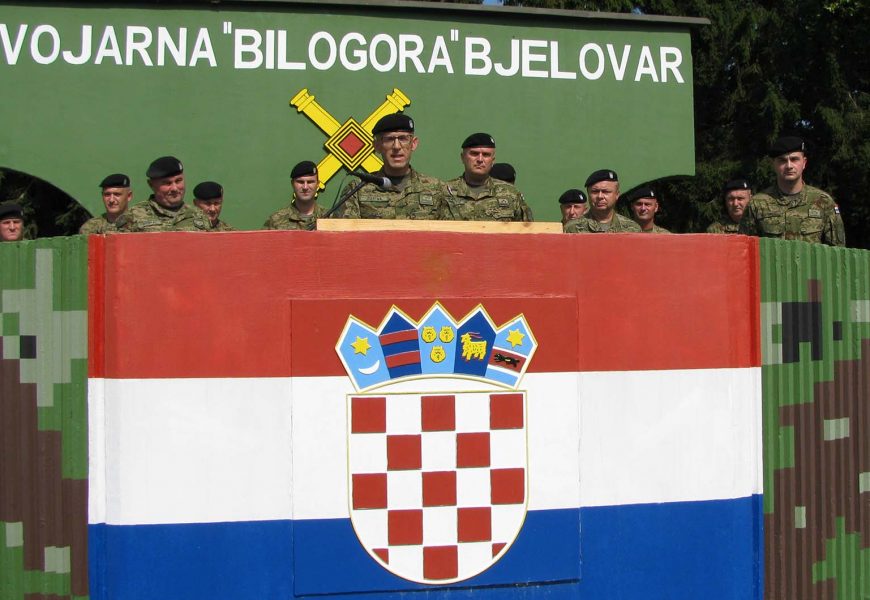 Svečanost primopredaje dužnosti zapovjednika topničko raketne bojne - gardijsko oklopno mehanizirane brigade