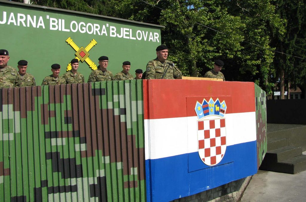 Svečanost primopredaje dužnosti zapovjednika topničko raketne bojne - gardijsko oklopno mehanizirane brigade