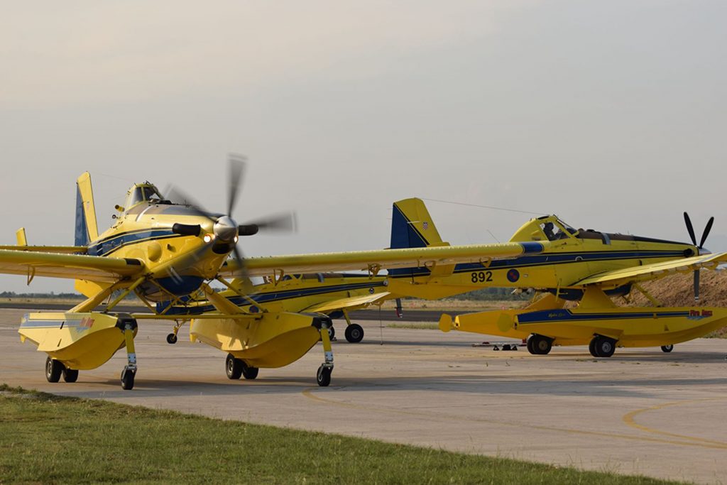 Slika https://www.morh.hr/wp-content/uploads/2019/08/airtractor_18082019-1024x683.jpg