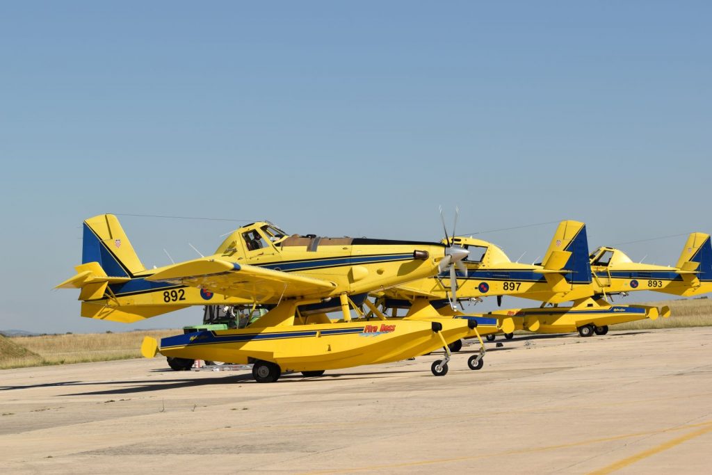 Slika https://www.morh.hr/wp-content/uploads/2019/08/pozar_mokro_polje_hrz_20190820_0001-1024x683.jpg