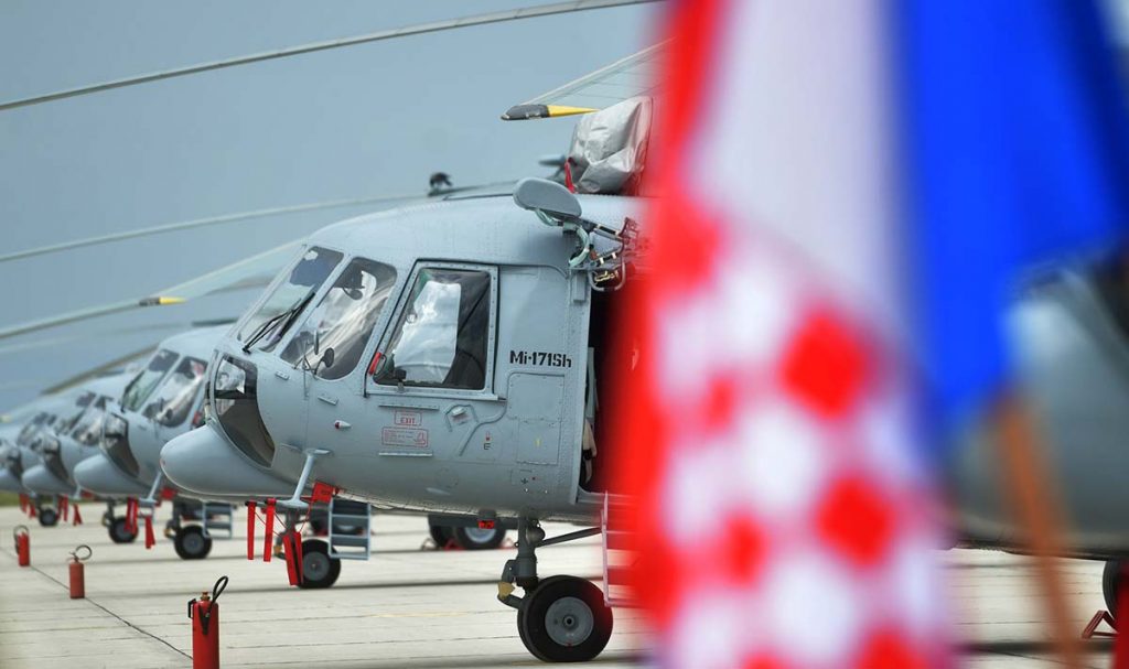 Slika https://www.morh.hr/wp-content/uploads/2019/09/remontirani_helikopteri_mi_171_sh_190719_1-1024x607.jpg