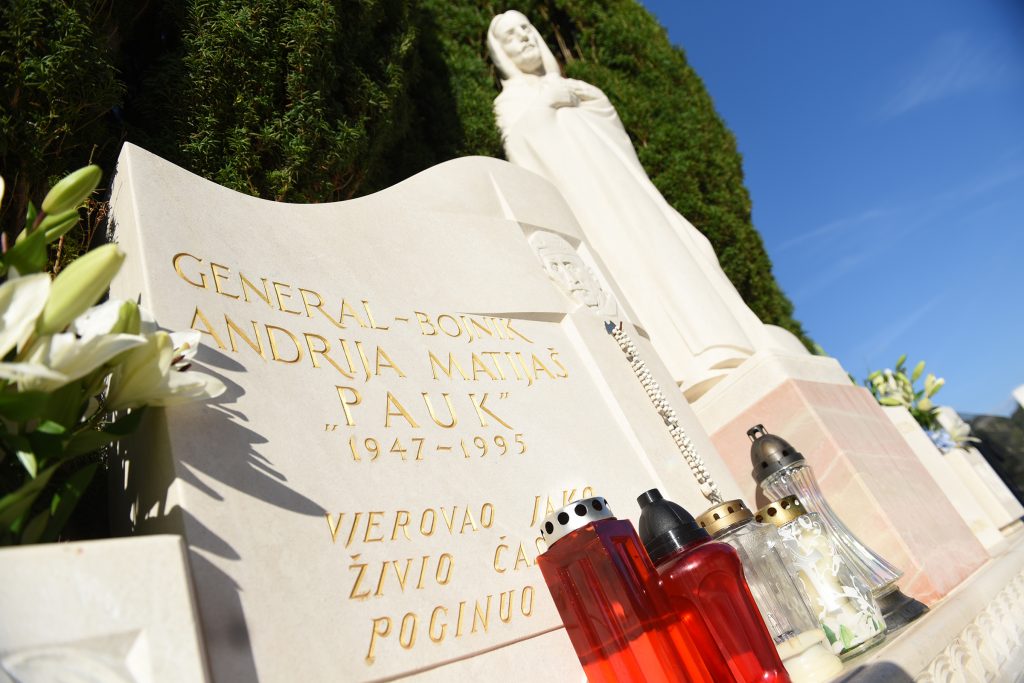 Slika https://www.morh.hr/wp-content/uploads/2019/10/andrija_matijas_pauk_09102019-1024x683.jpg