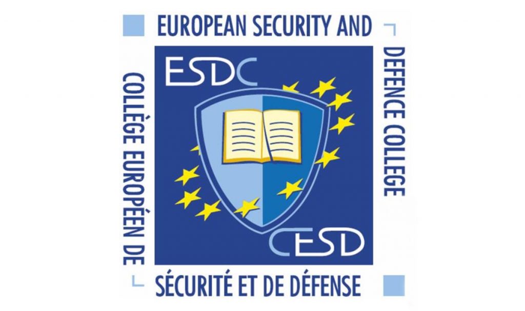 Slika https://www.morh.hr/wp-content/uploads/2019/10/european_security_and_defence_college_oznaka-1024x607.jpg