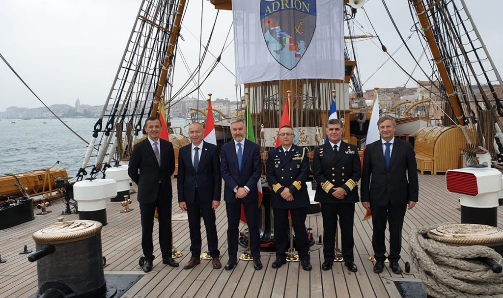 Slika https://www.morh.hr/wp-content/uploads/2019/10/krsticevic_adrion_15102019_1-1024x607.jpg