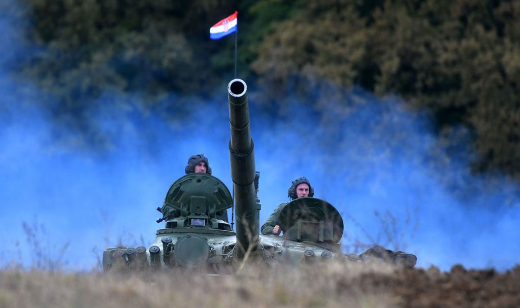 Slika https://www.morh.hr/wp-content/uploads/2019/10/natjecanje_tenkista_04102019-1024x607.jpg