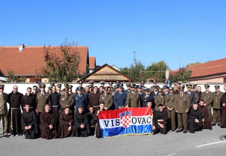 Zapovjedno stožerna škola Blago Zadro