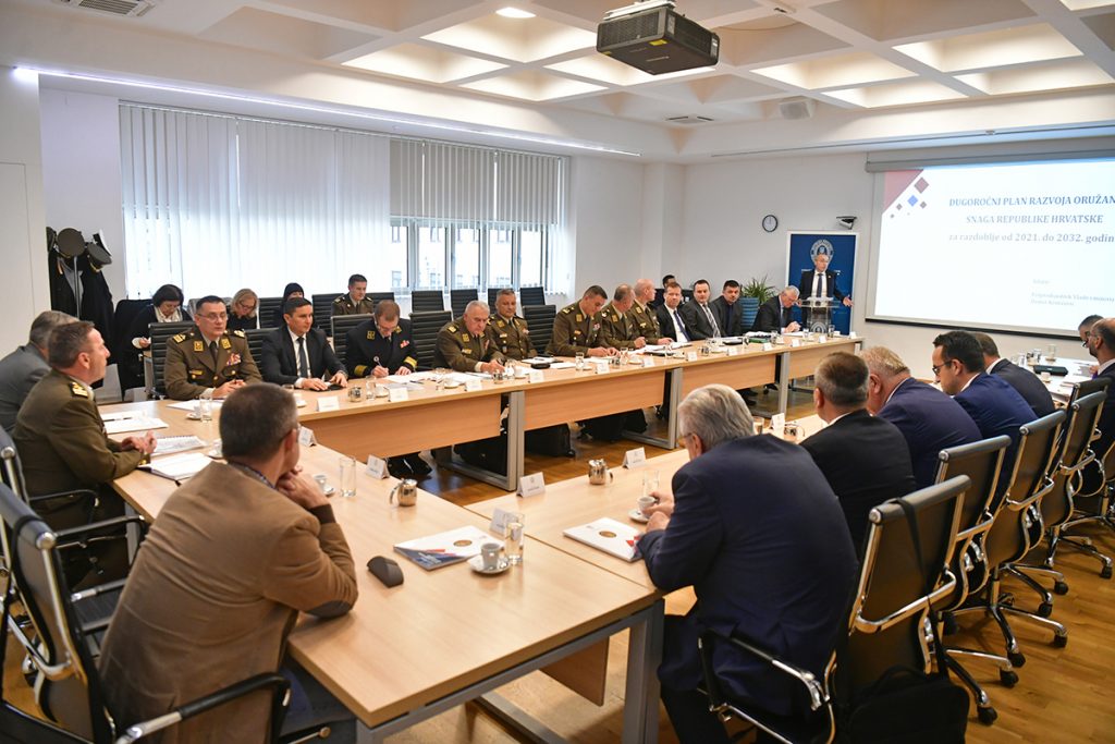 Slika https://www.morh.hr/wp-content/uploads/2019/11/saborski_odbor_13112019_02-1024x683.jpg