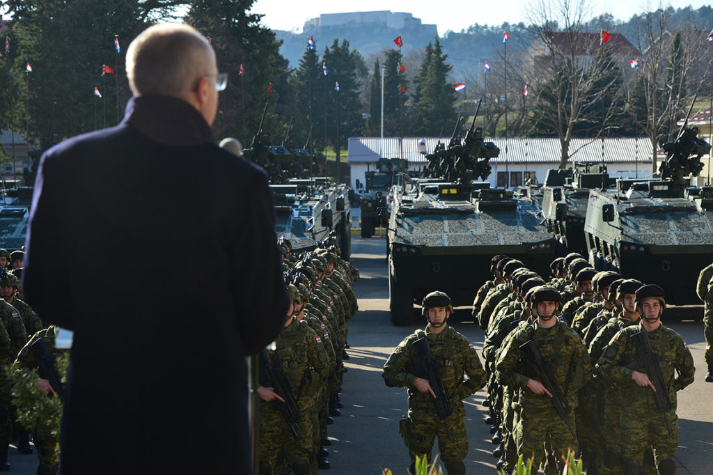 Slika https://www.morh.hr/wp-content/uploads/2019/12/20191230_knin_01-1024x682.jpg