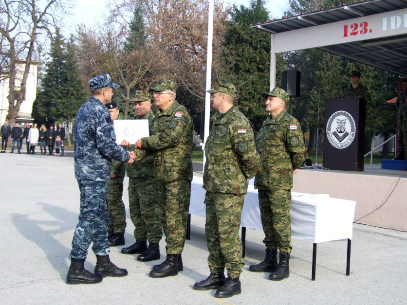 Slika https://www.morh.hr/wp-content/uploads/2019/12/docasnici_20191206_03.jpg