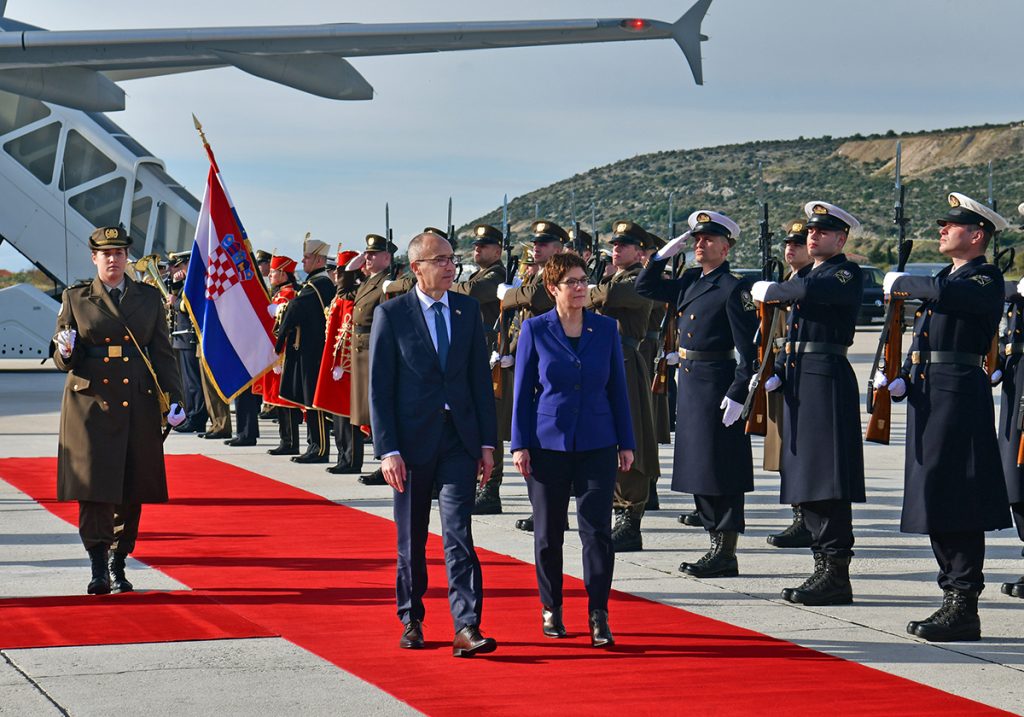 Slika https://www.morh.hr/wp-content/uploads/2019/12/wil_3362-1024x717.jpg