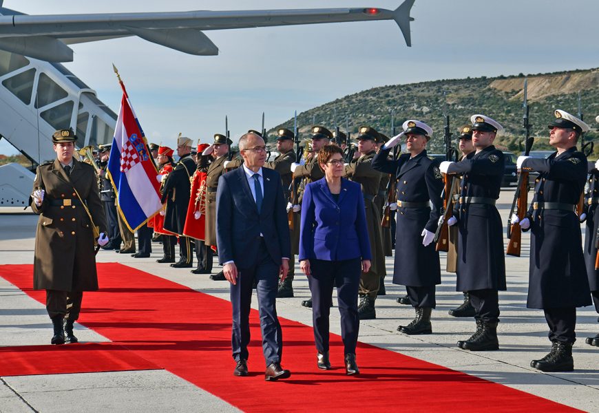 Vojnik stranica za sastanke uk