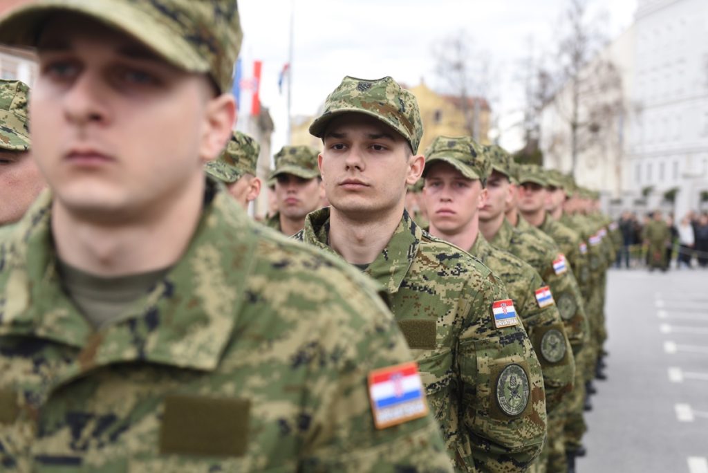 Slika https://www.morh.hr/wp-content/uploads/2020/03/20200307-prisega-pozega-15-23-1024x684.jpg