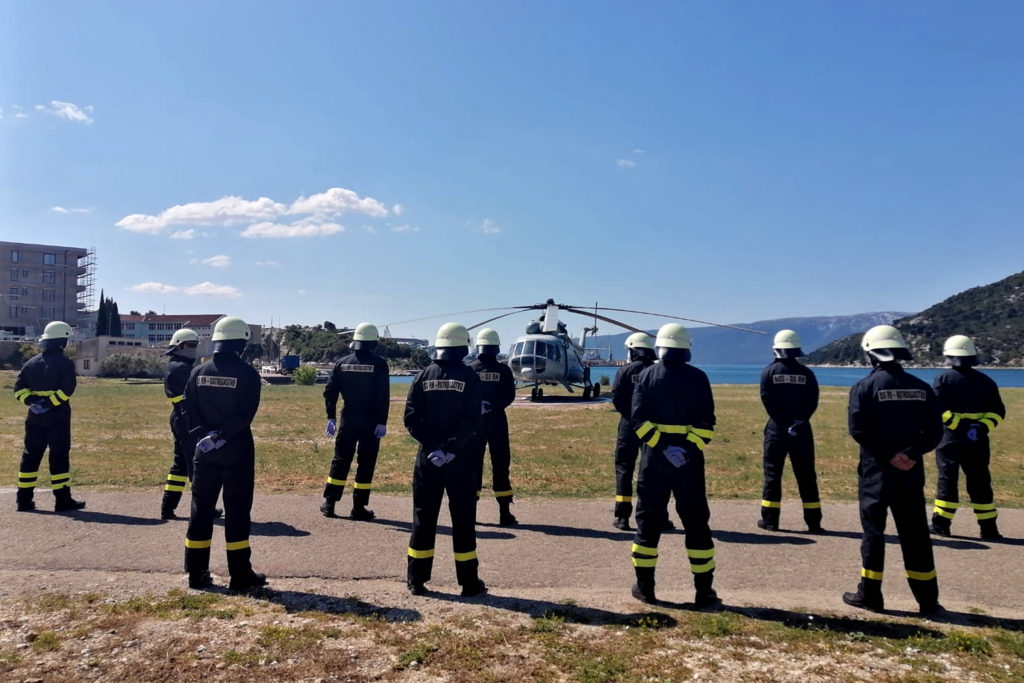 Slika https://www.morh.hr/wp-content/uploads/2020/05/20200508-mornaricko-pkesastvo-3-1024x683.jpg