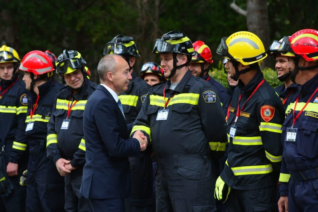 Slika https://www.morh.hr/wp-content/uploads/2020/05/medjuresorna_vjezba_sigurnost_19_21052019_03-1024x681.jpg