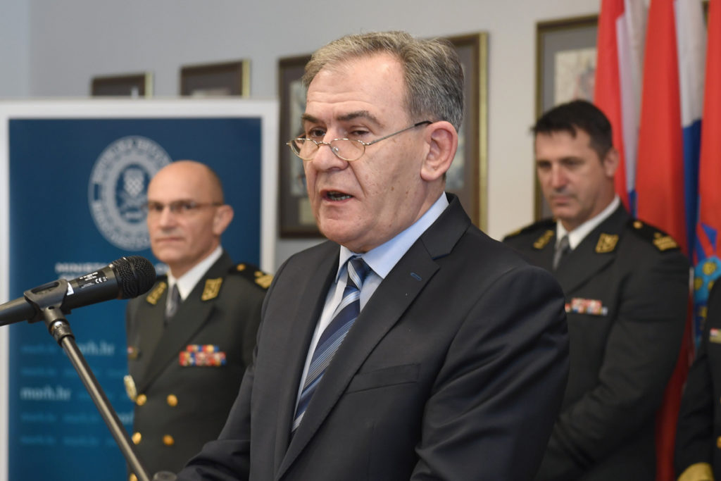 Slika https://www.morh.hr/wp-content/uploads/2020/05/tomislav-ivic-1-1024x683.jpg
