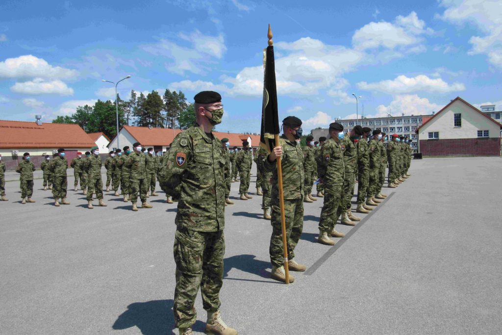 Slika https://www.morh.hr/wp-content/uploads/2020/06/svecanost-primopredaje-5-i-6-hrvcon-bg-pol-10-1024x683.jpg