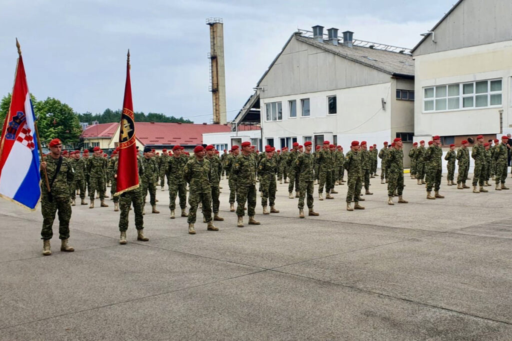 Slika https://www.morh.hr/wp-content/uploads/2020/07/20200723-2-hrvcon-docek-1024x683.jpg