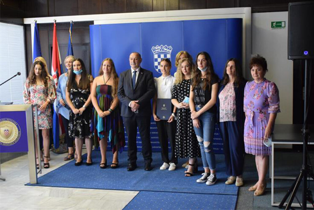 Slika https://www.morh.hr/wp-content/uploads/2020/08/dsc_1145-1024x683.jpg