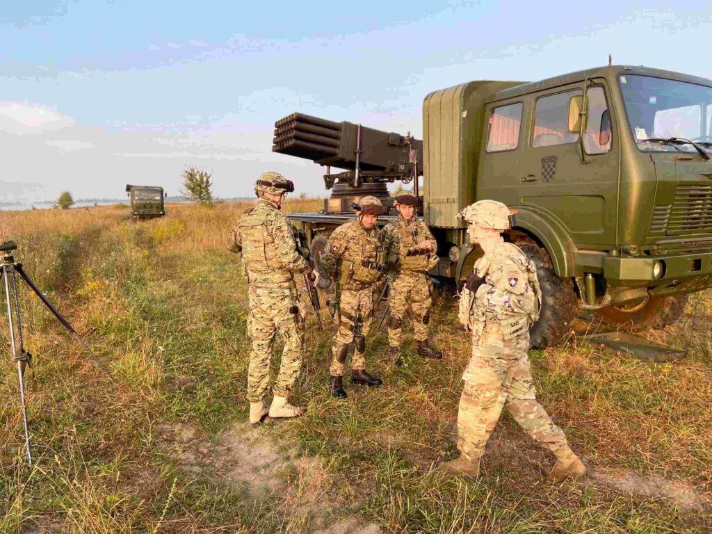 Slika https://www.morh.hr/wp-content/uploads/2020/08/vbg-cougar-crawl-poljska-2020-08-21-1-1024x768.jpg