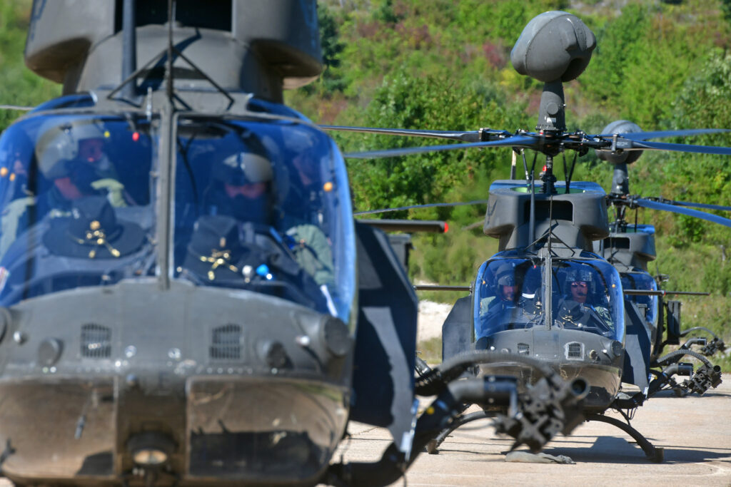 Slika https://www.morh.hr/wp-content/uploads/2020/09/2020-0904-kiowa-warrior-gadjanje-23-1024x683.jpg