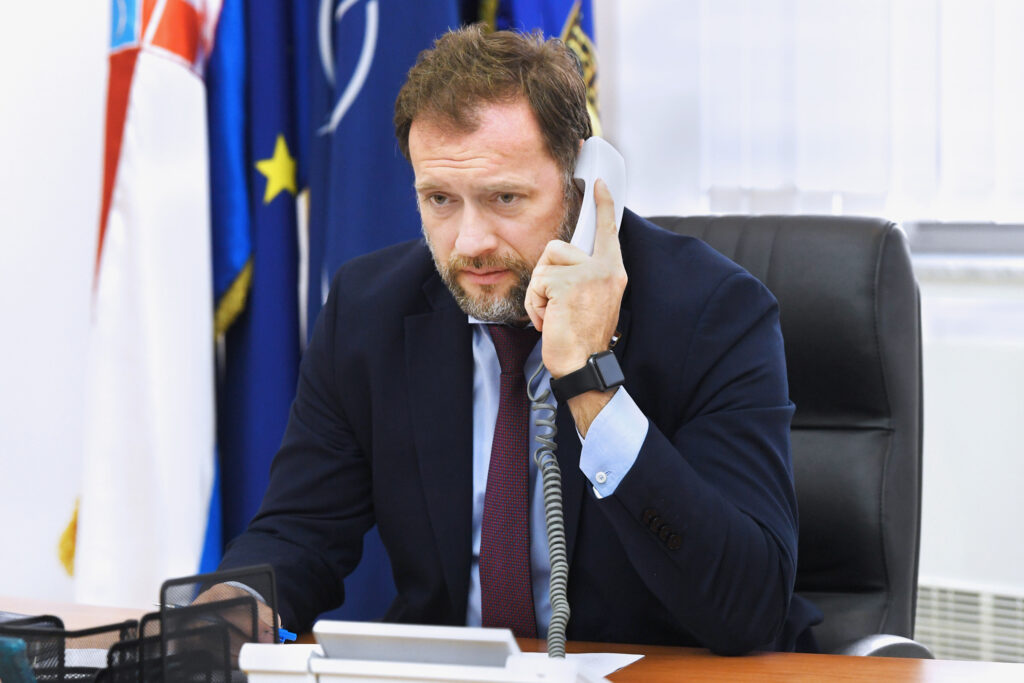 Slika https://www.morh.hr/wp-content/uploads/2021/01/2021-01-13-banozic-1024x683.jpg