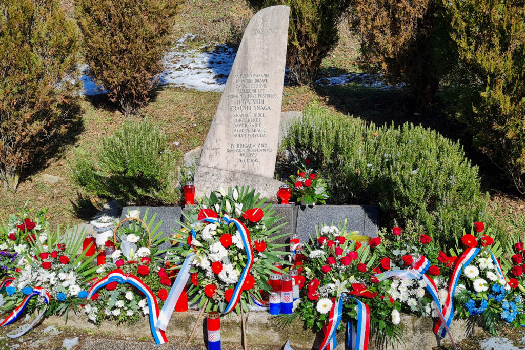 Slika https://www.morh.hr/wp-content/uploads/2021/01/2021-01-26-sinj-hrz-07-1024x683.jpg