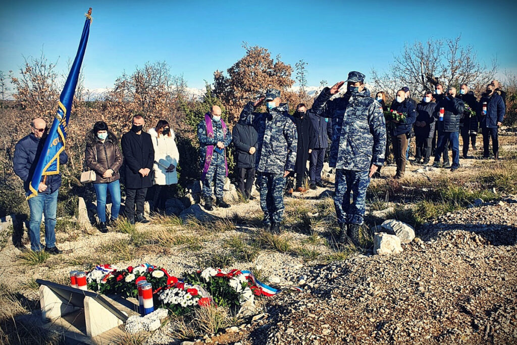 Slika https://www.morh.hr/wp-content/uploads/2021/01/2021-01-28-posedarje-2-1024x683.jpg