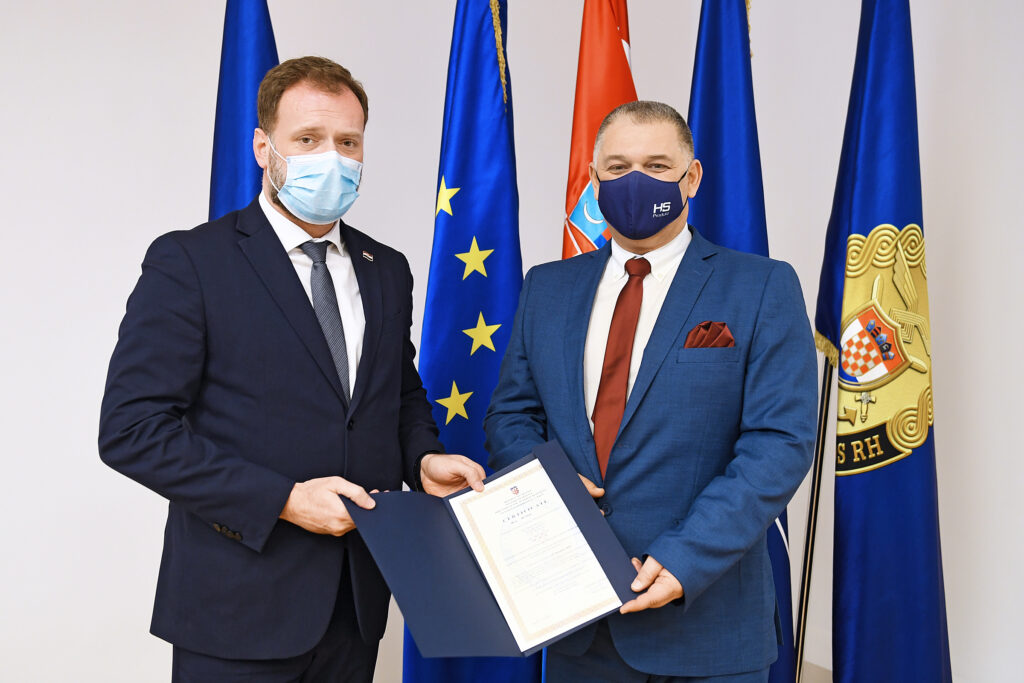 Slika https://www.morh.hr/wp-content/uploads/2021/02/2021-02-02-banozic-hs-produkt-5-1024x683.jpg