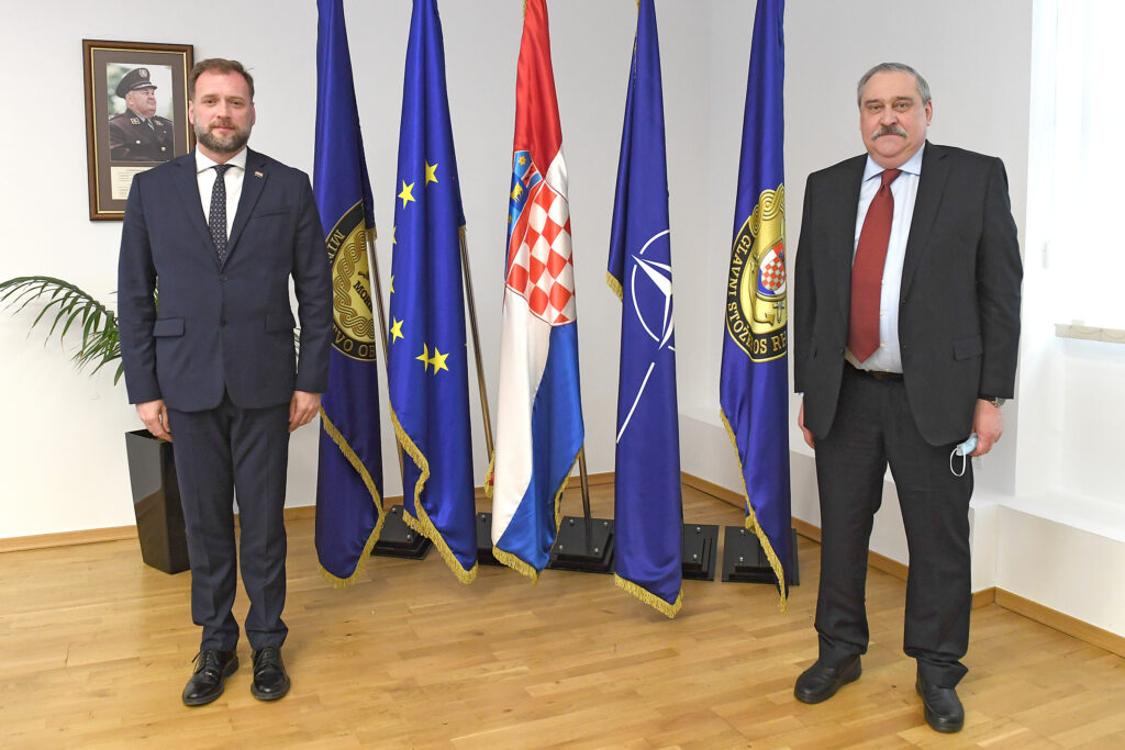 Slika https://www.morh.hr/wp-content/uploads/2021/03/2021-03-17-mo-vp-rusije-9-1024x683.jpg