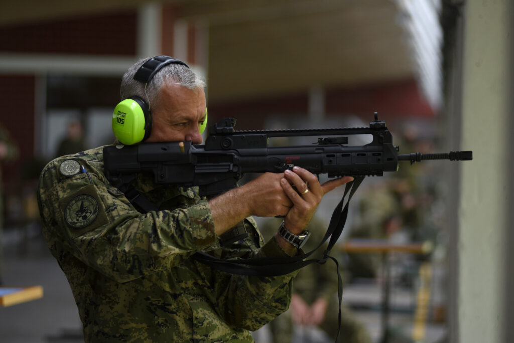 Slika https://www.morh.hr/wp-content/uploads/2021/06/2021-06-10-streljastvo-01-1024x684.jpg