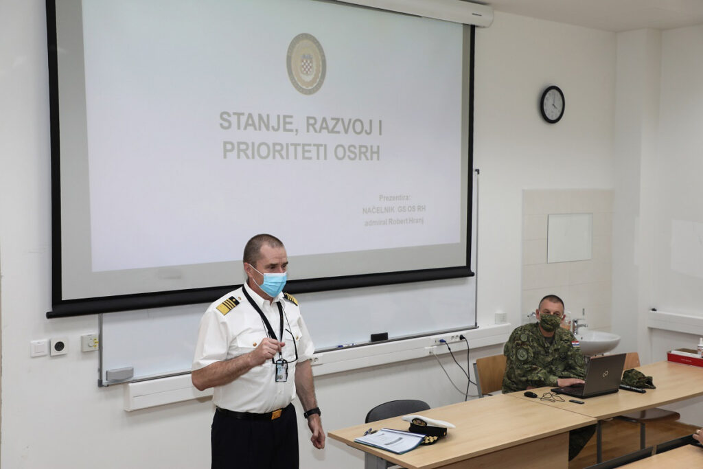 Slika https://www.morh.hr/wp-content/uploads/2021/06/w4g5a5002-539-1024x683.jpg