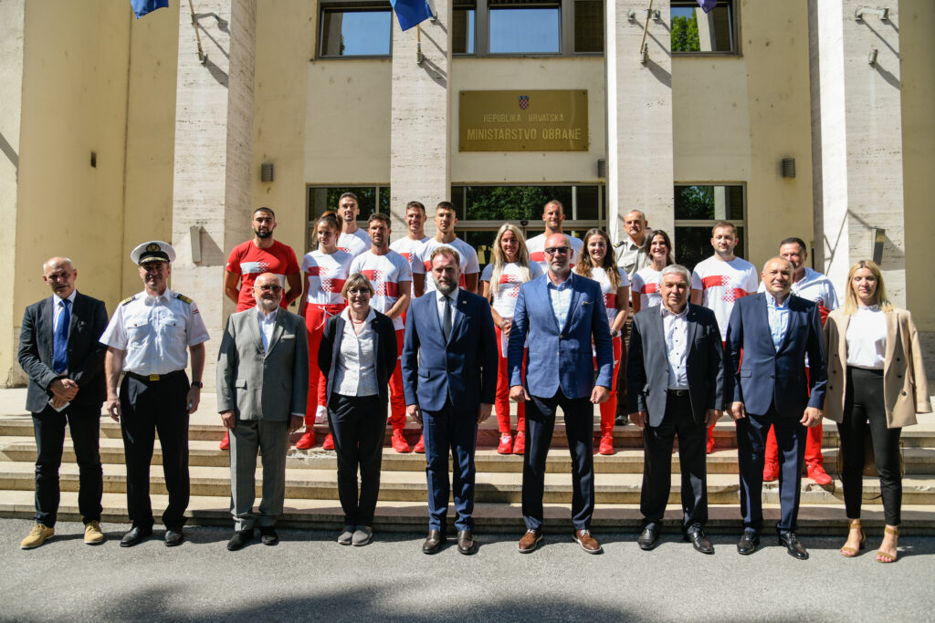 Slika https://www.morh.hr/wp-content/uploads/2021/07/2021-07-12-sportasi-6-1024x683.jpg