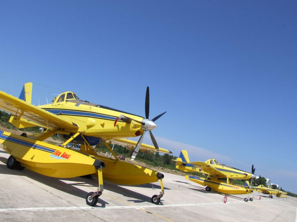 Slika https://www.morh.hr/wp-content/uploads/2021/07/airtractor-stajanka-31072017-1024x768.jpg