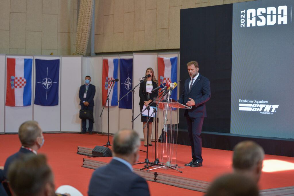 Slika https://www.morh.hr/wp-content/uploads/2021/09/2021-09-29-asda-st-otvaranje-04-1024x683.jpg