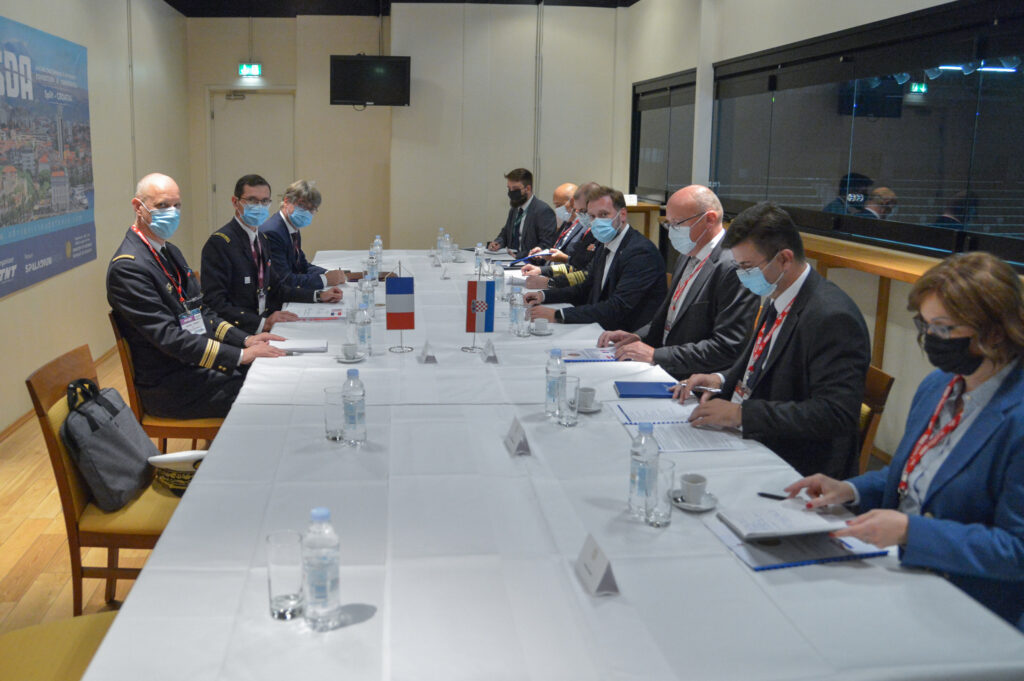 Slika https://www.morh.hr/wp-content/uploads/2021/09/2021-09-30-bilaterala-hr-fr-1-1024x681.jpg