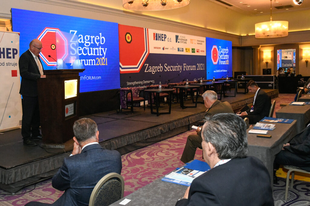 Slika https://www.morh.hr/wp-content/uploads/2021/09/kln4417-898-1024x683.jpg