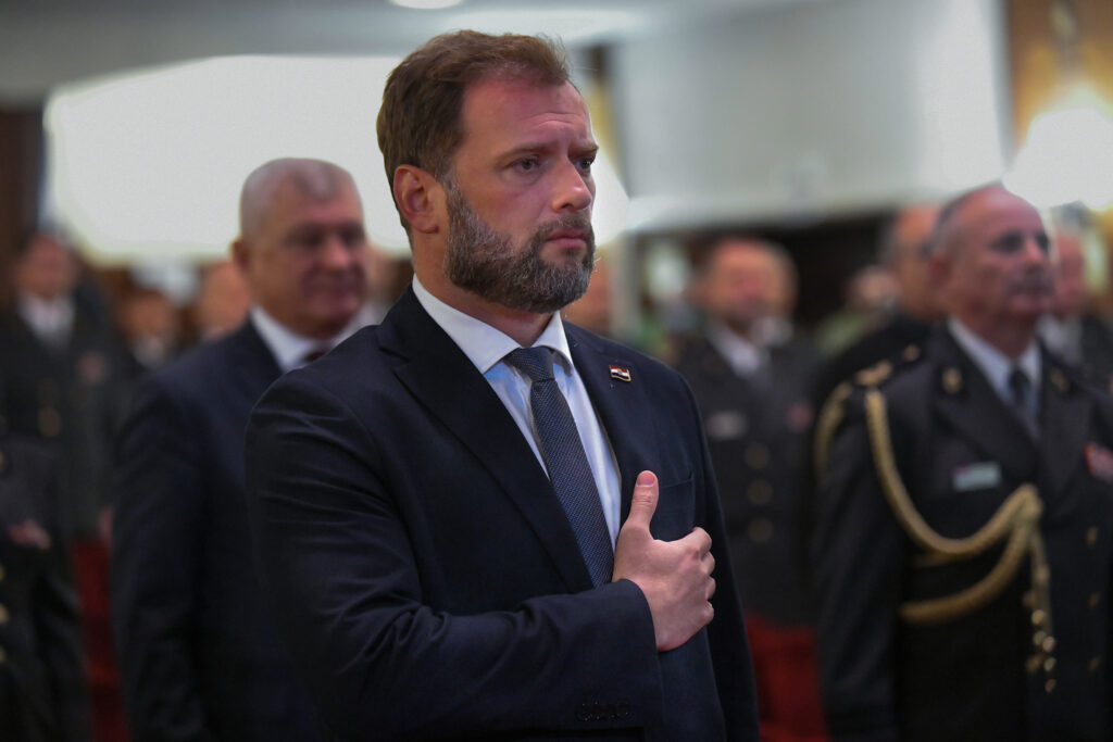 Slika https://www.morh.hr/wp-content/uploads/2021/10/2021-10-15-obljetnica-gsosrh-01-1024x683.jpg