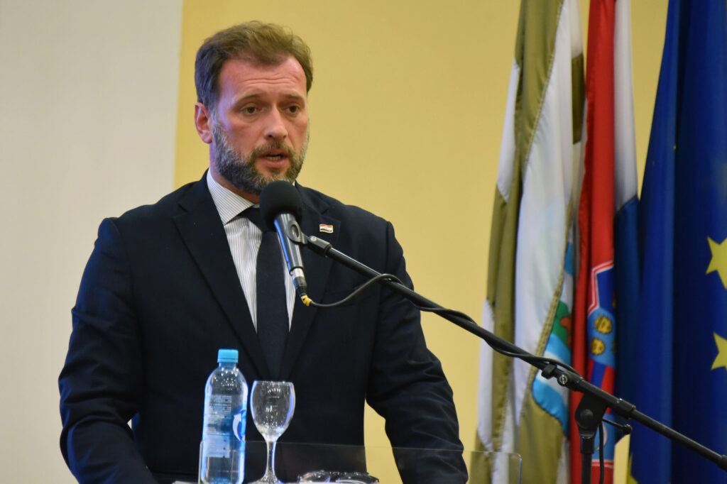Slika https://www.morh.hr/wp-content/uploads/2021/11/hn20211111267675-1024x682.jpg