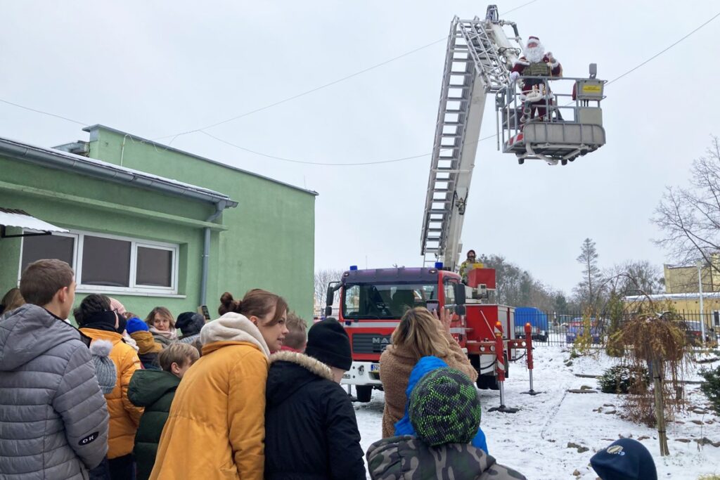 Slika https://www.morh.hr/wp-content/uploads/2021/12/2021-12-06-sv-nikola-2-1024x683.jpg