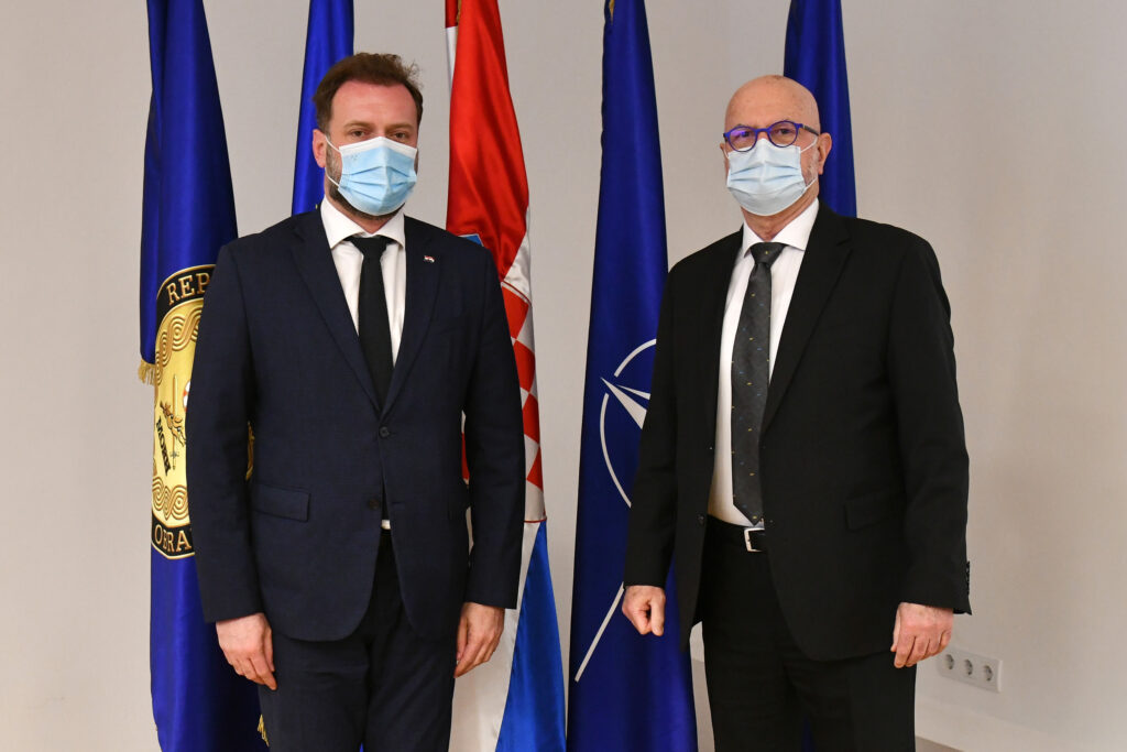 Slika https://www.morh.hr/wp-content/uploads/2022/02/2022-02-10-vp-izraela-5-1024x683.jpg