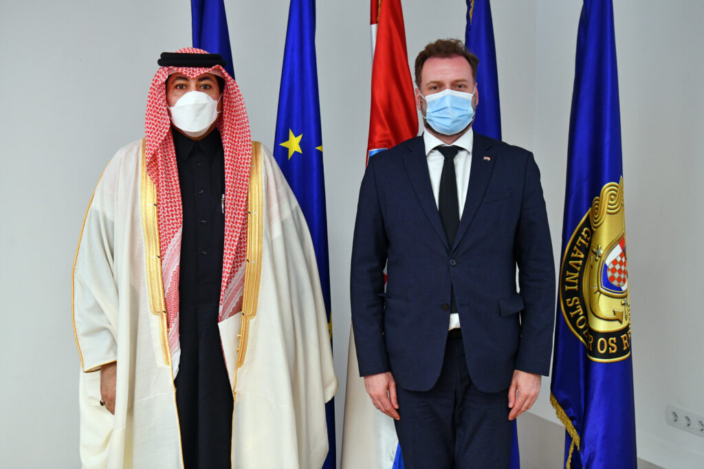 Slika https://www.morh.hr/wp-content/uploads/2022/02/2022-02-10-vp-katar-6-1024x683.jpg