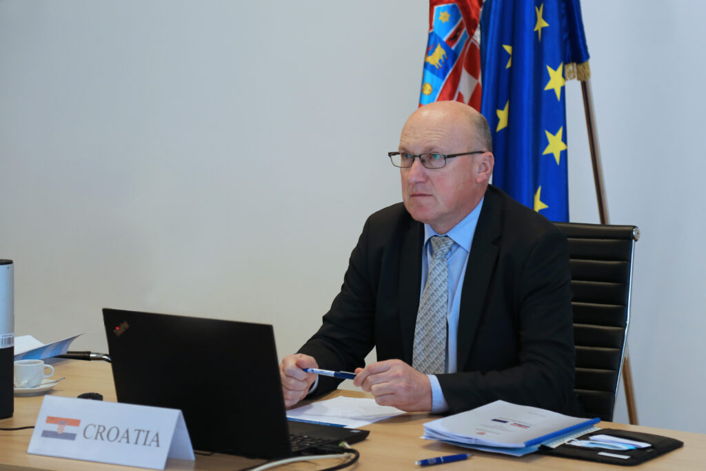 Slika https://www.morh.hr/wp-content/uploads/2022/02/2022-02-28-eu-2-1024x683.jpg