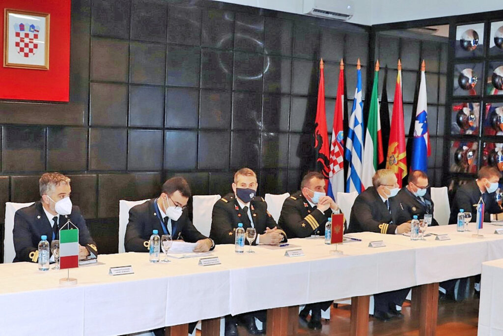 Slika https://www.morh.hr/wp-content/uploads/2022/03/2022-03-15-adrion-3-1024x683.jpg