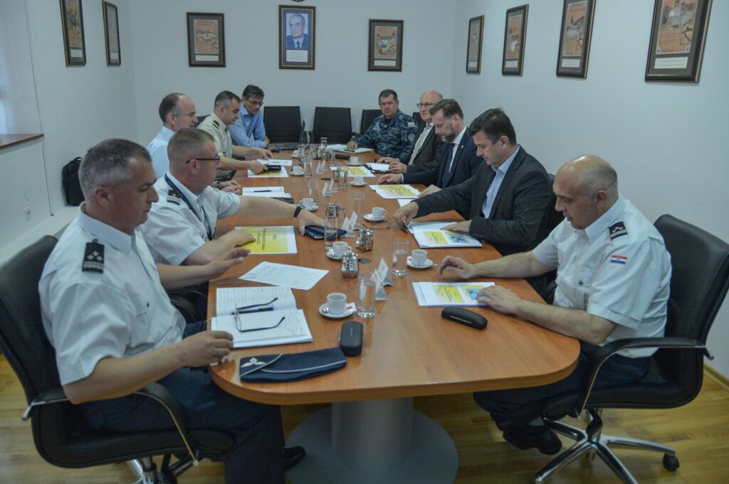 Slika https://www.morh.hr/wp-content/uploads/2022/05/2022-05-13-ztc-1024x681.jpg