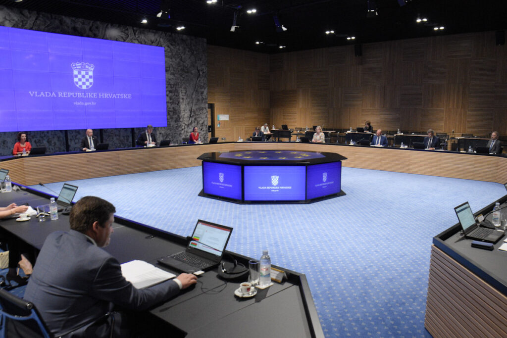 Slika https://www.morh.hr/wp-content/uploads/2022/06/2022-06-30-vlada-1024x683.jpg